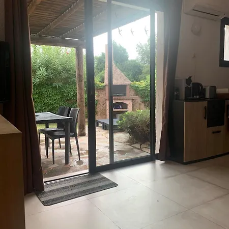 Mini Santa Giulia à 120m De La Hébergement de vacances