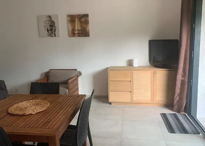 Mini Santa Giulia A 120m De La Semesterbostad *