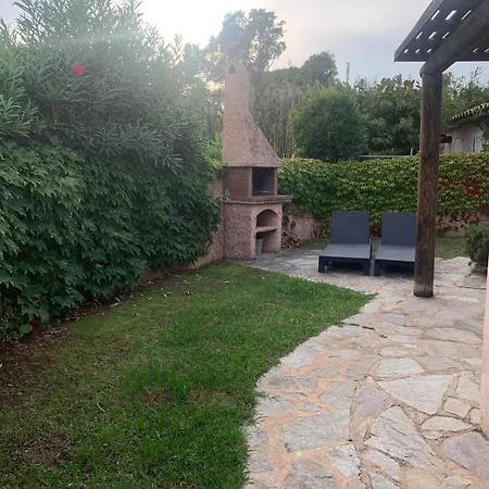 Mini Santa Giulia A 120m De La ポルトヴェッキオ