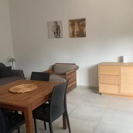 Сasa de vacaciones Mini Santa Giulia A 120m De La *