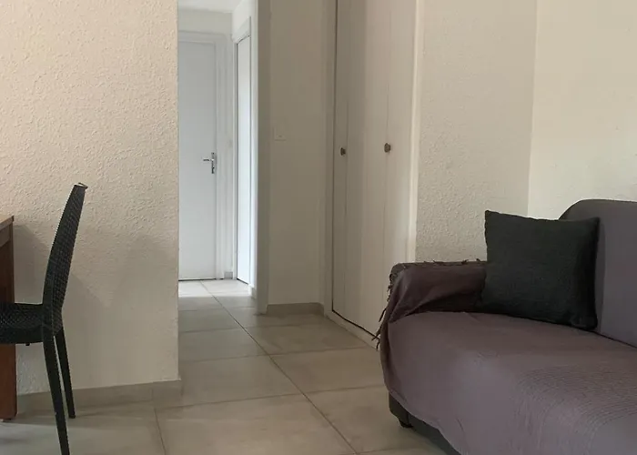 Mini Santa Giulia A 120m De La